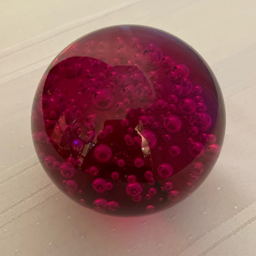 Red Resin Sphere - Picture 3 of 5